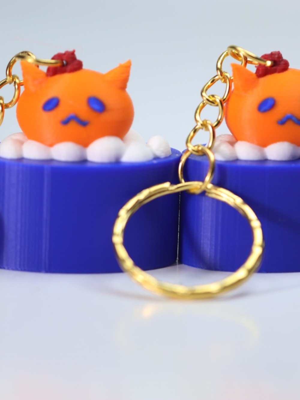 Two Beautiful Keychains New - Picture 4 of 4